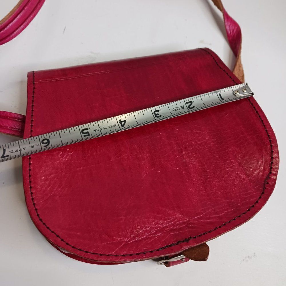 Vintage Women's Boho Hand-Tooled Crossbody Bag - Picture 6 of 10